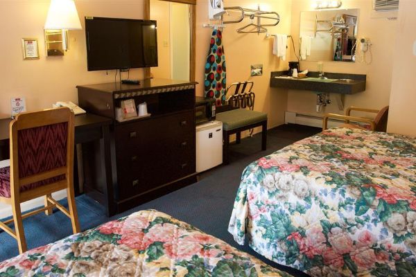 BUDGET HOST COACH INN ATHENS (Athens)